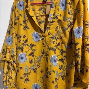 Rue 21 Floral Yellow Top